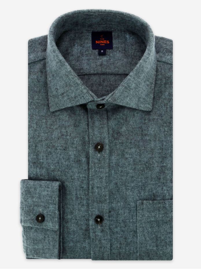 Dickes blaues Flanellhemd mit italienischem Kragen