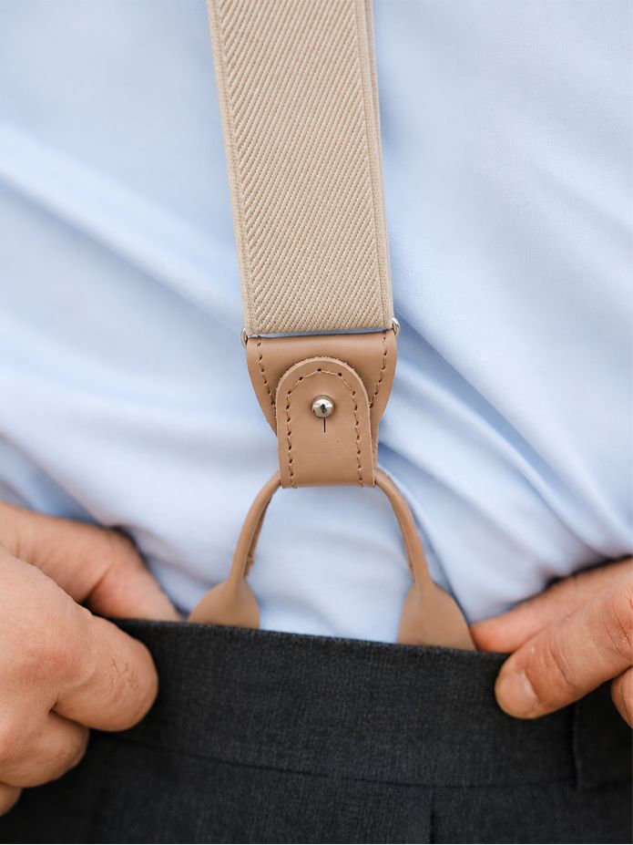 Beige Herren-Hosenträger mit Knöpfen