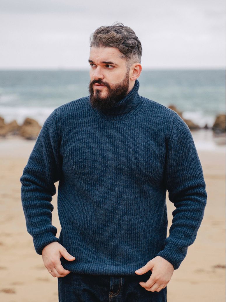 Blauer Rollkragenpullover Adam