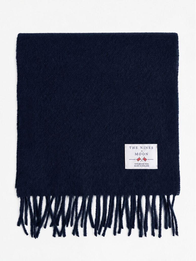 Marineblauer Wollschal The Nines x Moon